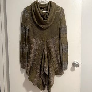 Buckle uneven cowl neck sweater tunic